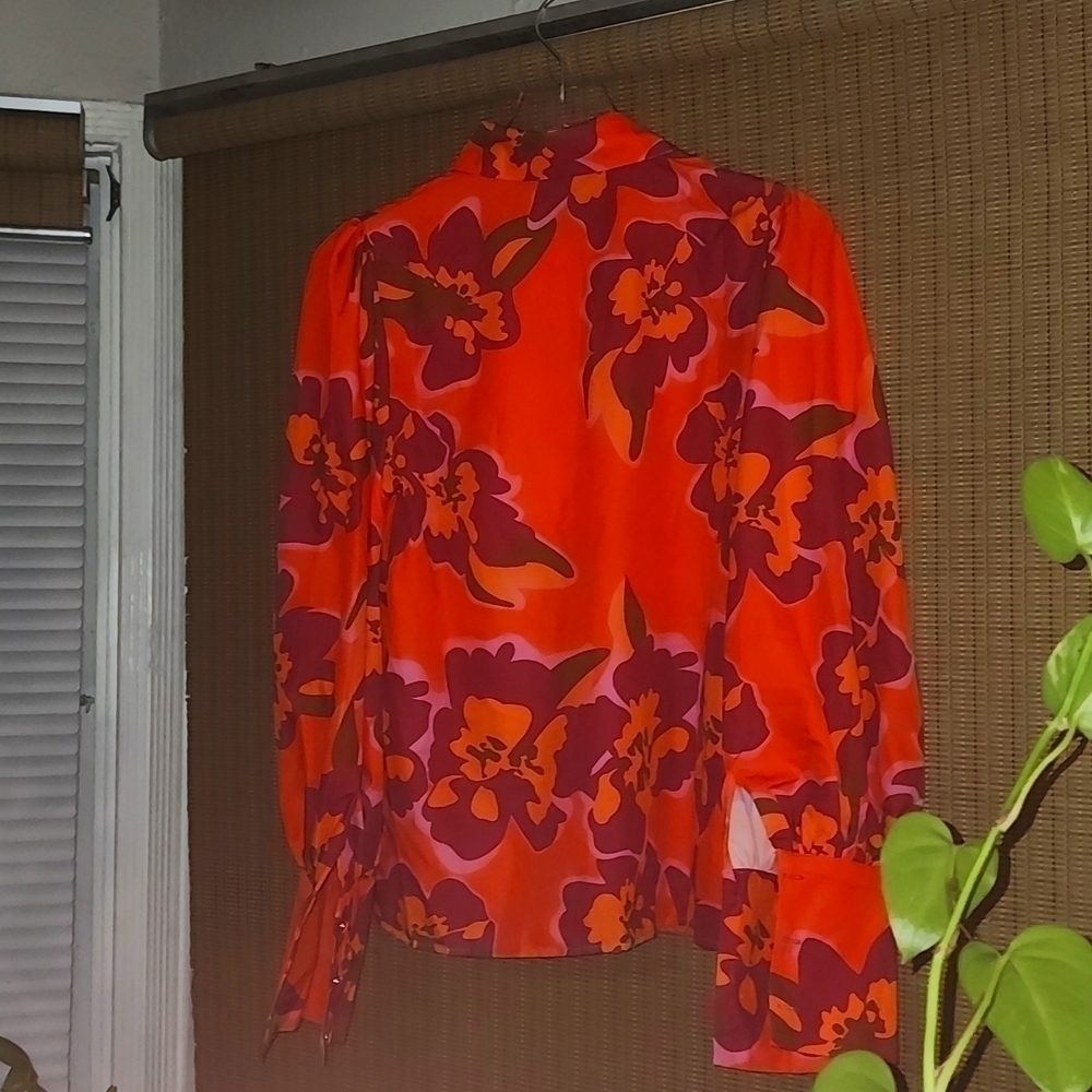 NWOT floral Print Lantern Sleeve Shirt, Casual Button Long Sleeve - Picture 3 of 6